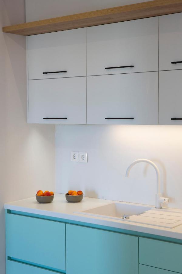 Elianthi Luxury Apartments Nikiana Bagian luar foto