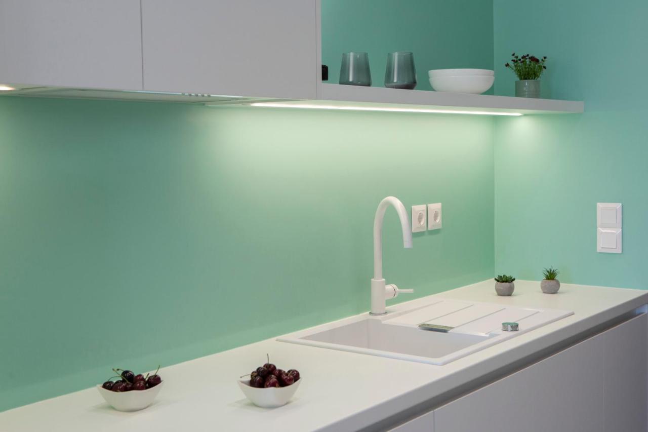 Elianthi Luxury Apartments Nikiana Bagian luar foto