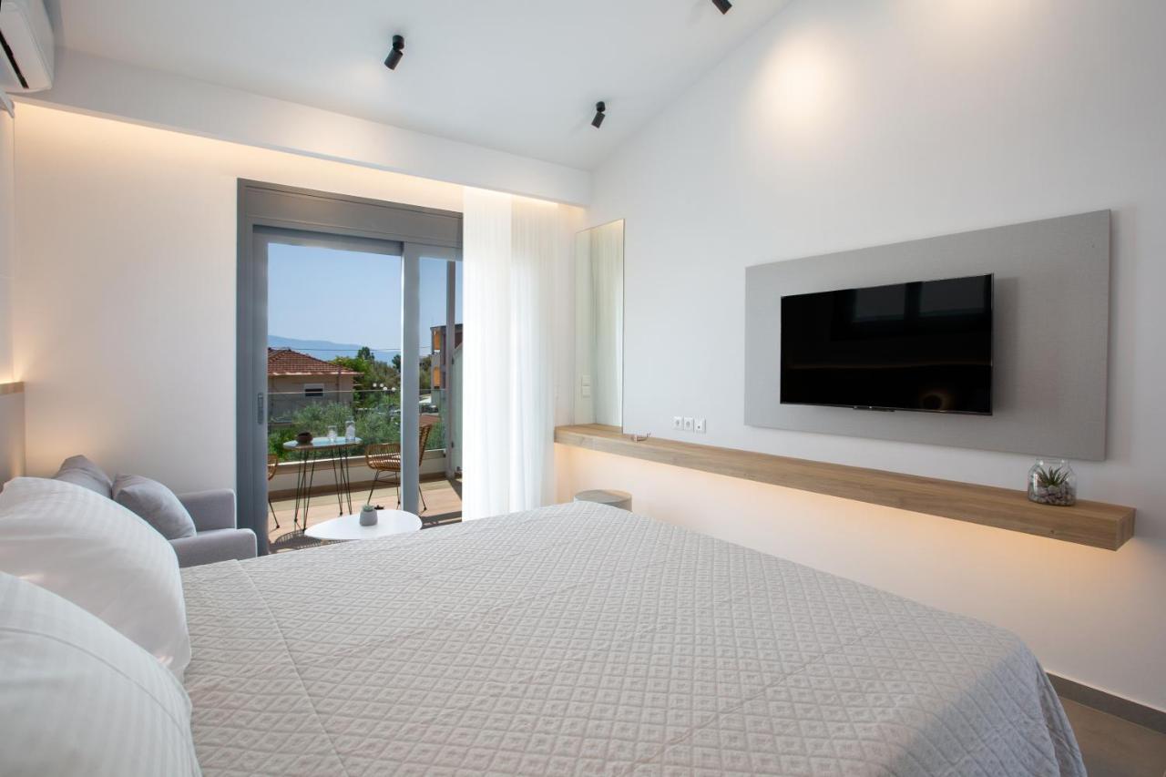Elianthi Luxury Apartments Nikiana Bagian luar foto