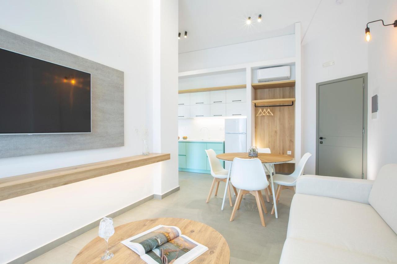 Elianthi Luxury Apartments Nikiana Bagian luar foto
