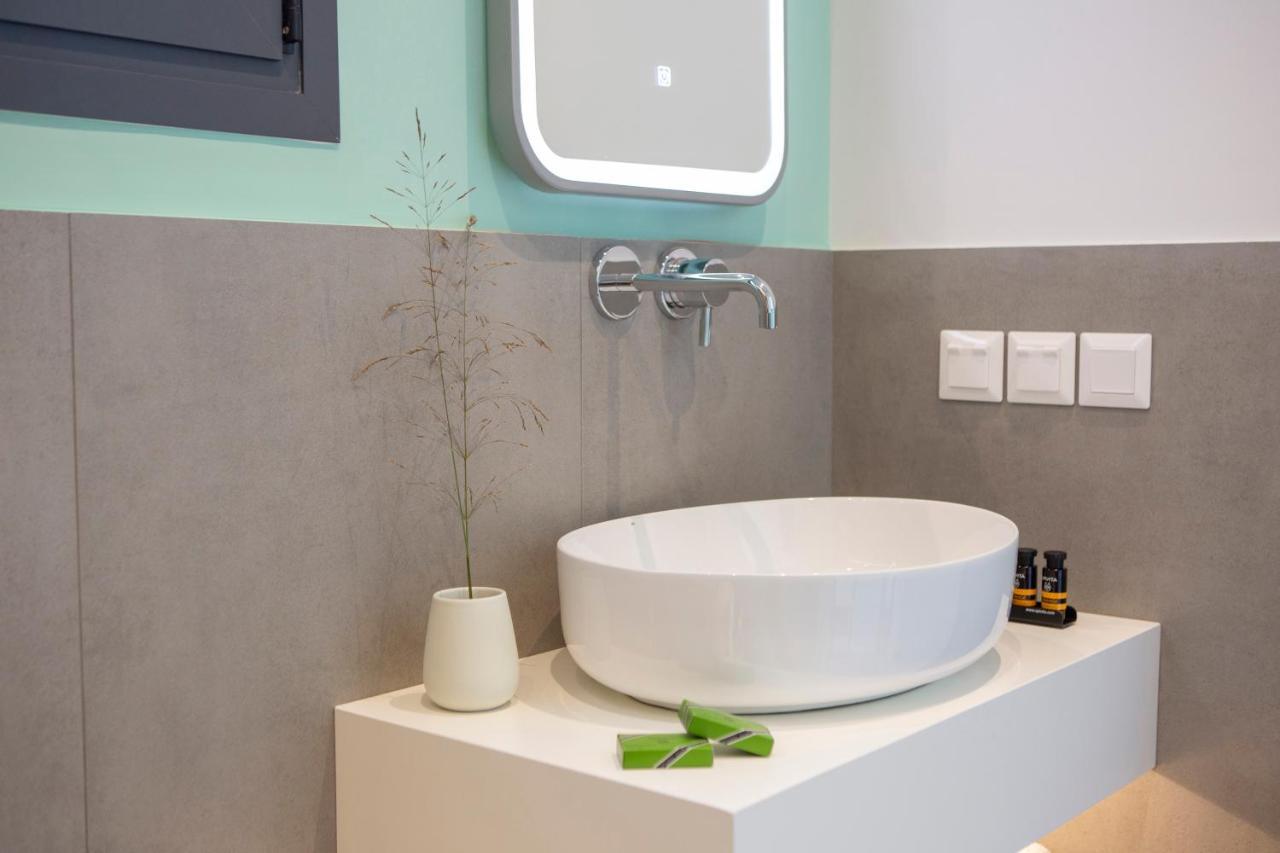 Elianthi Luxury Apartments Nikiana Bagian luar foto