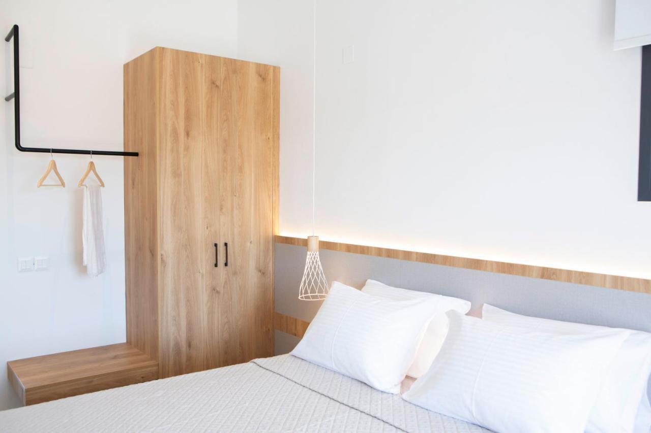 Elianthi Luxury Apartments Nikiana Bagian luar foto
