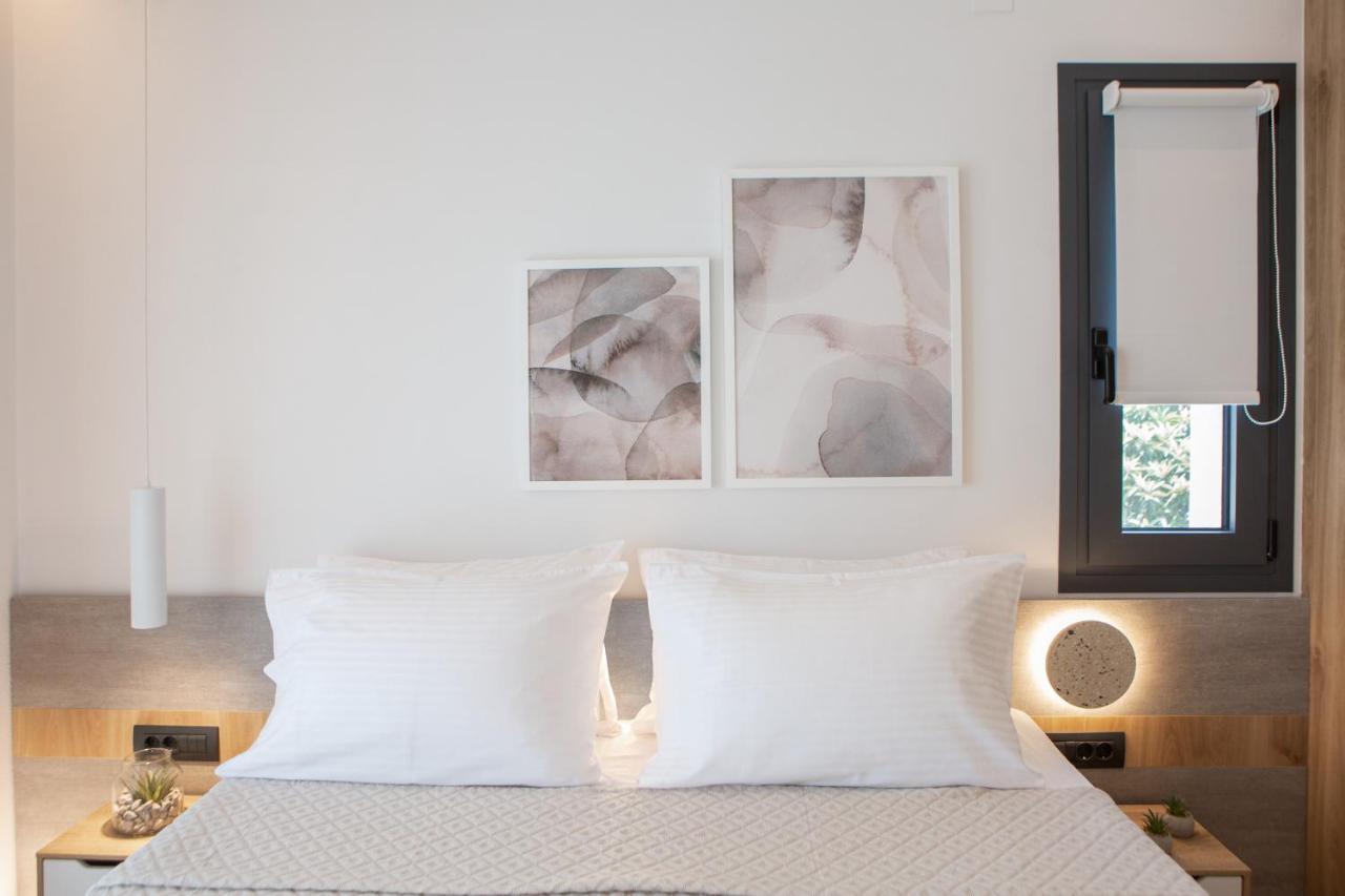Elianthi Luxury Apartments Nikiana Bagian luar foto