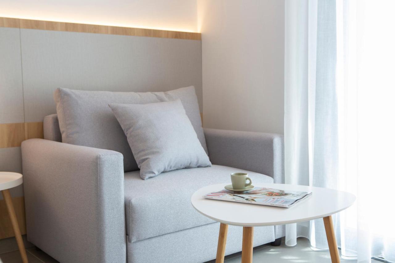 Elianthi Luxury Apartments Nikiana Bagian luar foto